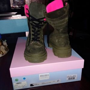 Chiara Ferragni size 7 Brownish/Black boots Only wore once...